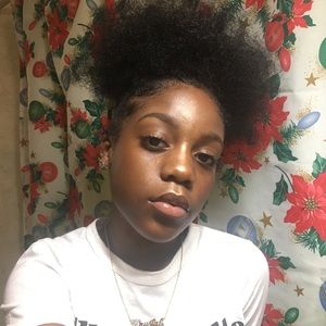 Meet your Posher, Krystal